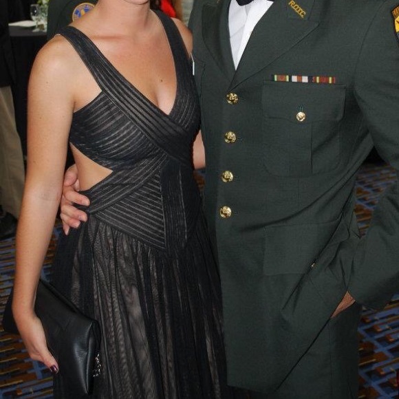 Black BCBGMaxazria tulle gown size 0 - Picture 2 of 7